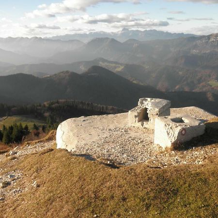 Holiday Home Cumar Cerkno Luaran gambar