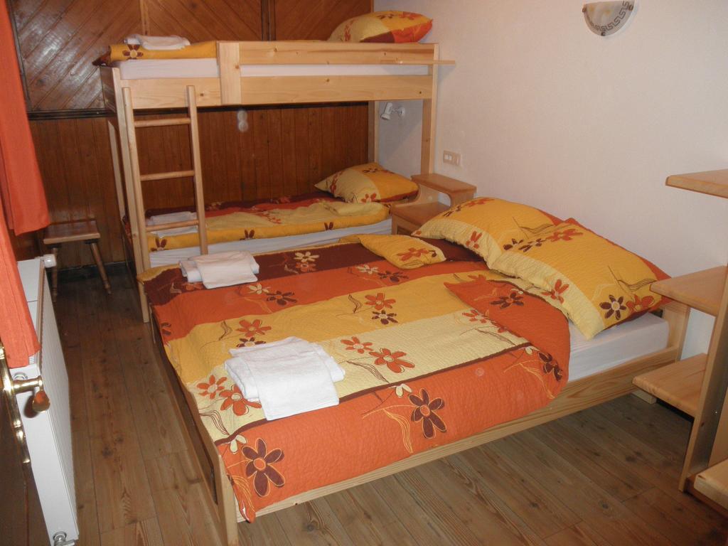 Holiday Home Cumar Cerkno Bilik gambar