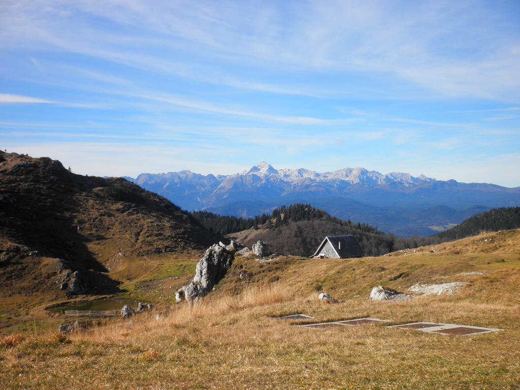 Holiday Home Cumar Cerkno Luaran gambar